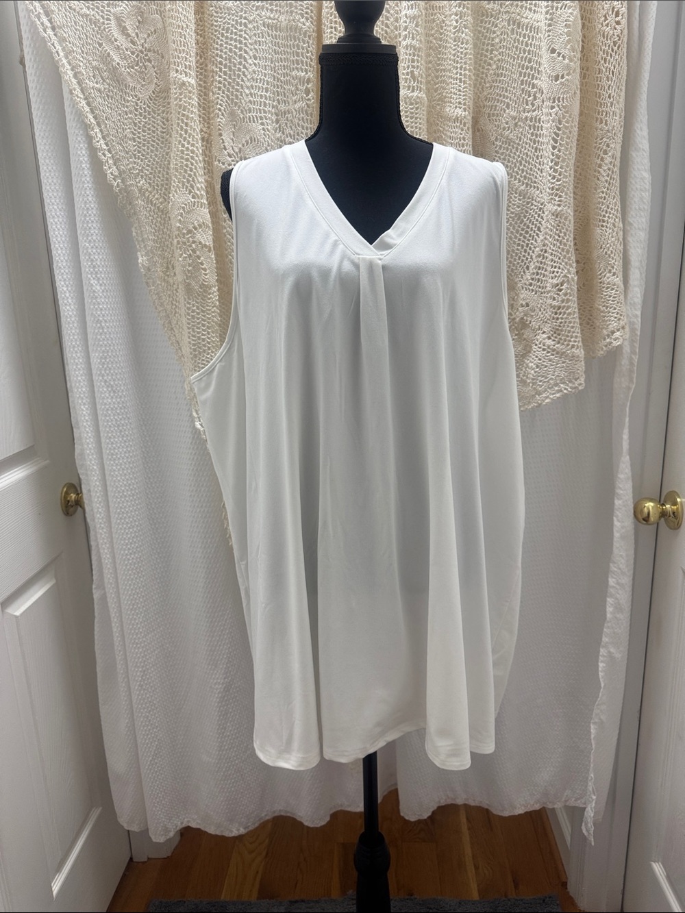 Sleeveless V-Neck White Women's Top - Classic Draped Fit